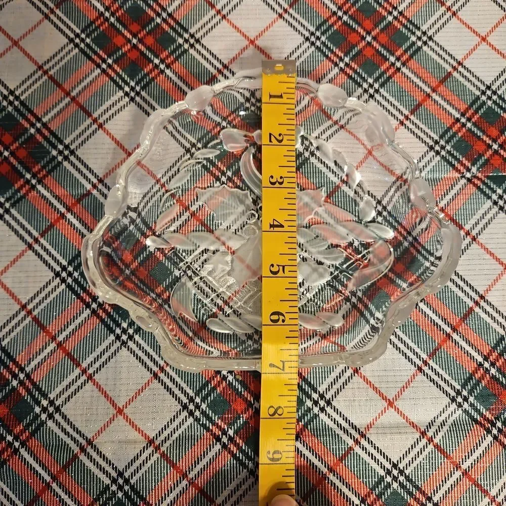 Set Of 2 Mikasa Clear Crystal Holiday Poinsettia Basket Dish